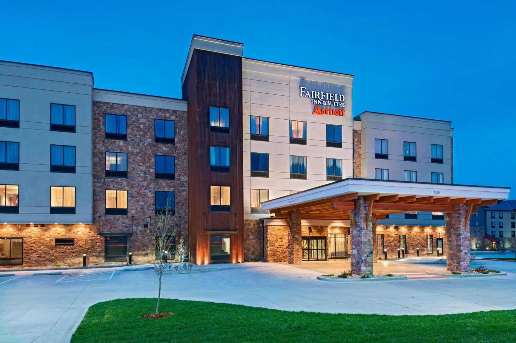 Fairfield Inn & Suites By Marriott Cheyenne Southwest/Downtown Area Exterior foto